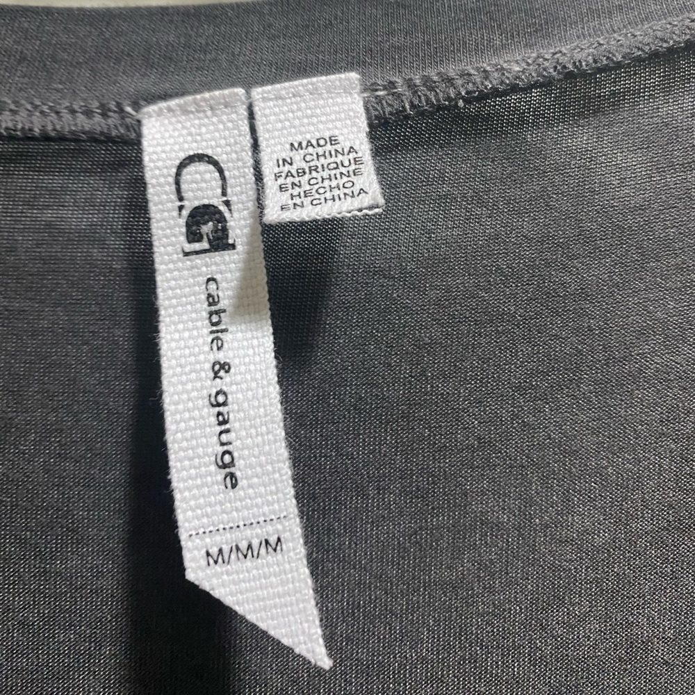 Cable and gauge size medium charcoal Tee